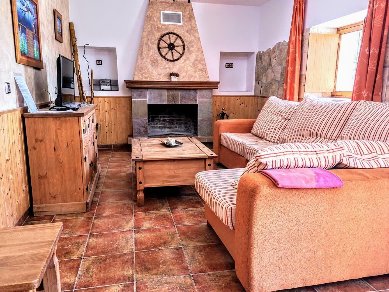Complejo Rural Sol De Taberno Pension Buitenkant foto