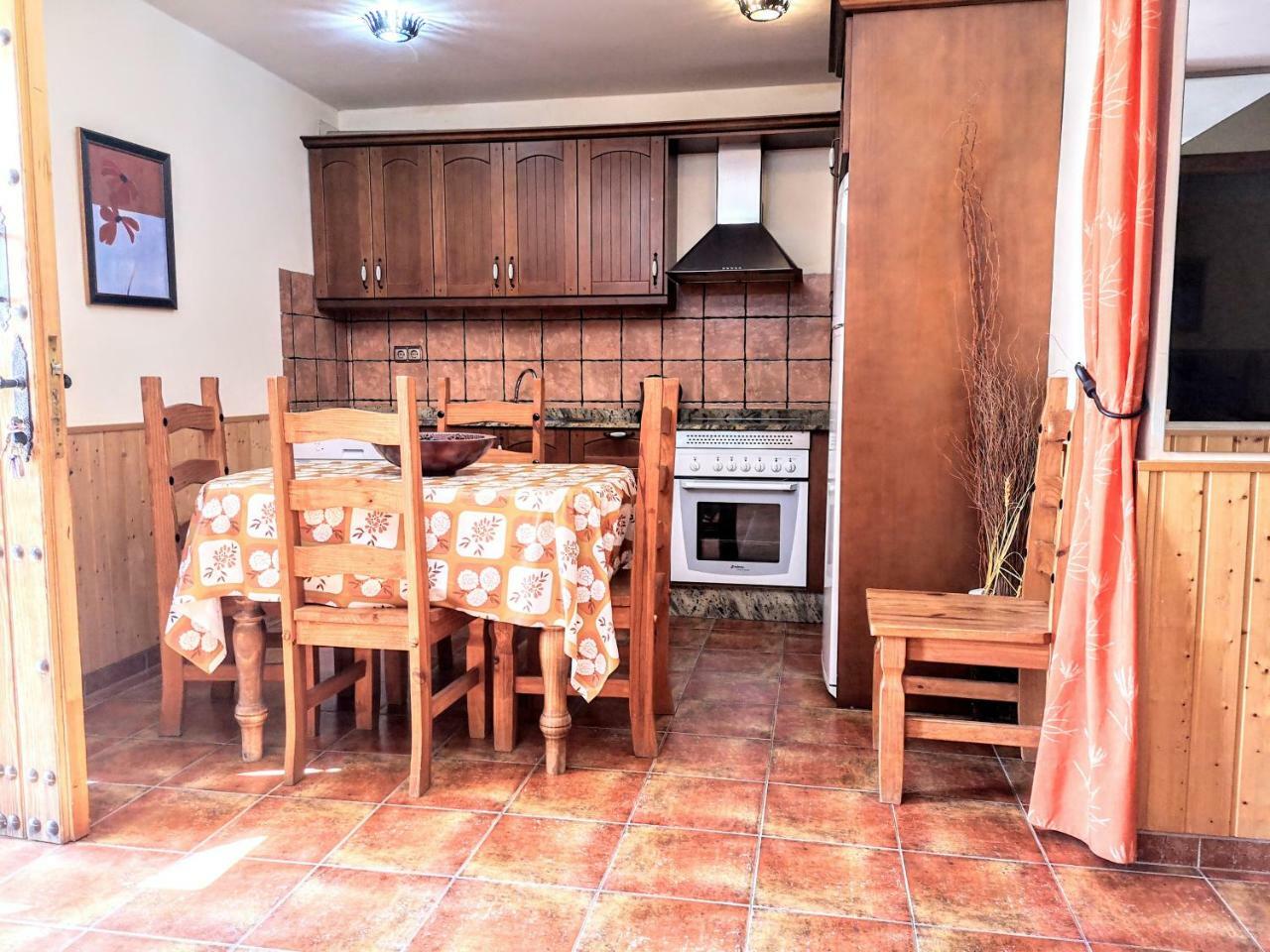 Complejo Rural Sol De Taberno Pension Buitenkant foto
