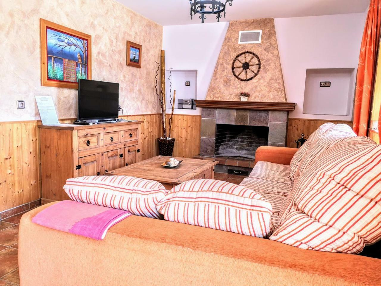 Complejo Rural Sol De Taberno Pension Buitenkant foto